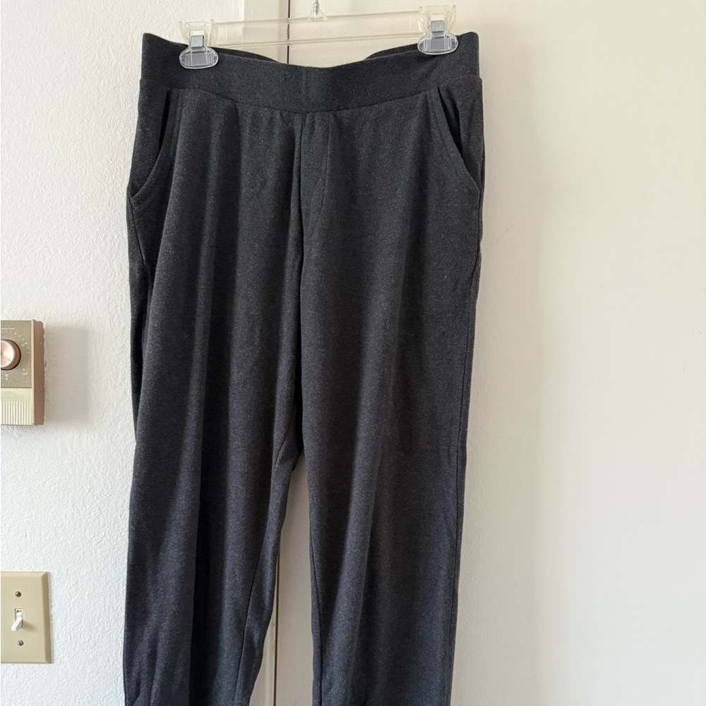 Pact Women’s Charcoal Joggers size Medium Organic Cotton